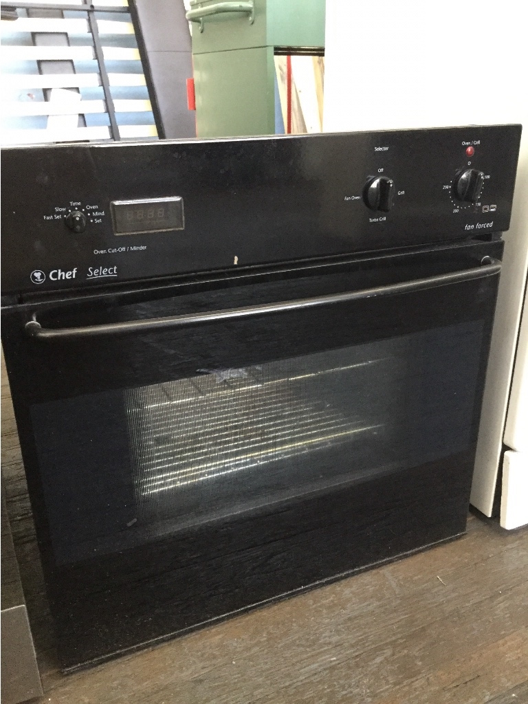 Chef Select Electric Oven (Not Tested/Sold As Is) [93945+12]