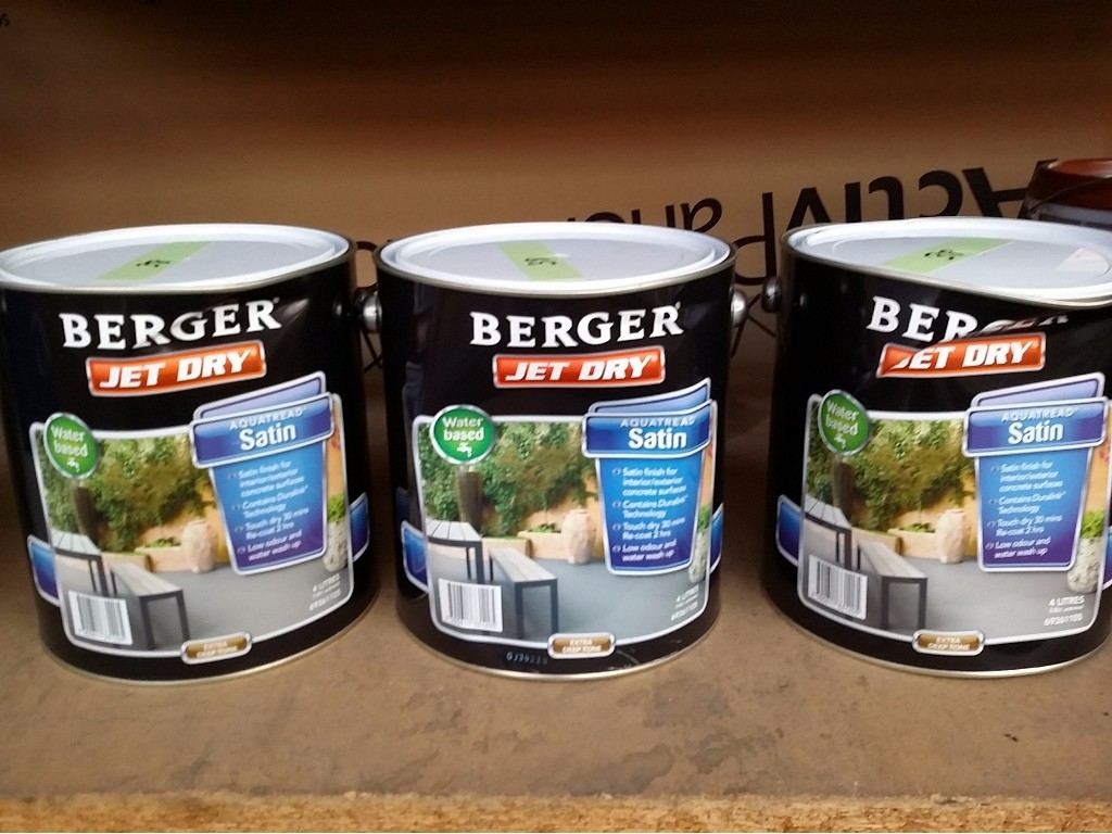 Berger Jet Dry Paint -Aquatread Satin -Extra Deep Tone -Dented Tins-4 ...