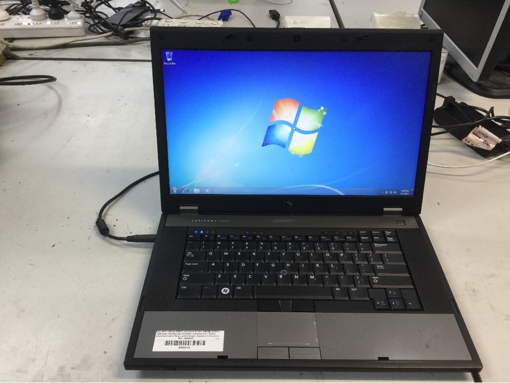 Laptop Dell Latitude E5510 Intel Core I5 Cpu M560 2 67ghz 4gb Ram 250gb Hdd Dvd Rw Installed Win 7 Home Premium Activation Req With Charger Appears To Function 94952 33