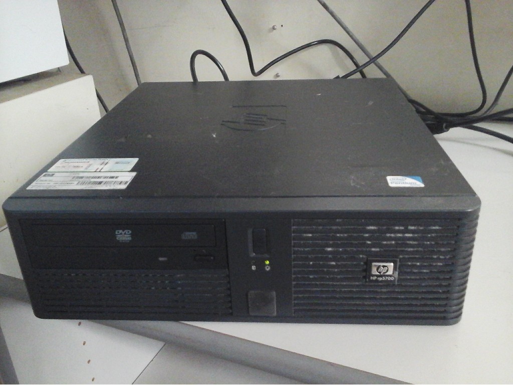 Desktop PC, HP Rp5700, Appears to Function [95574+831]