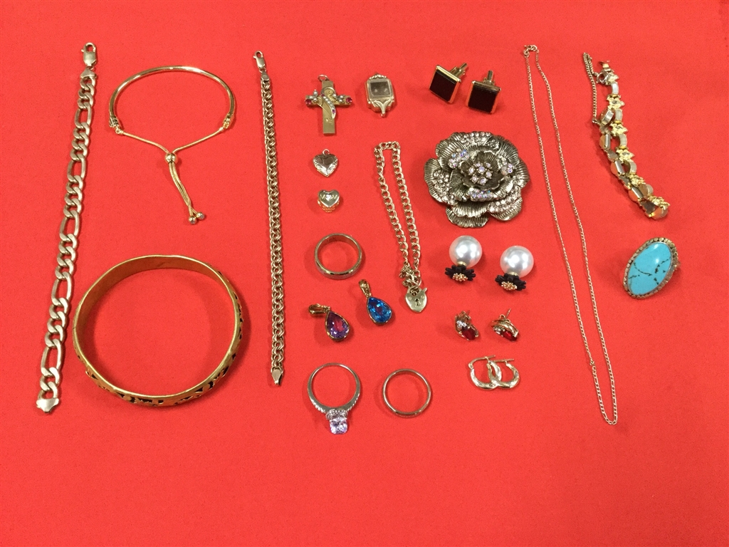 Collection of Gold Coloured Jewellery. Some Items Stamped. Authenticity ...