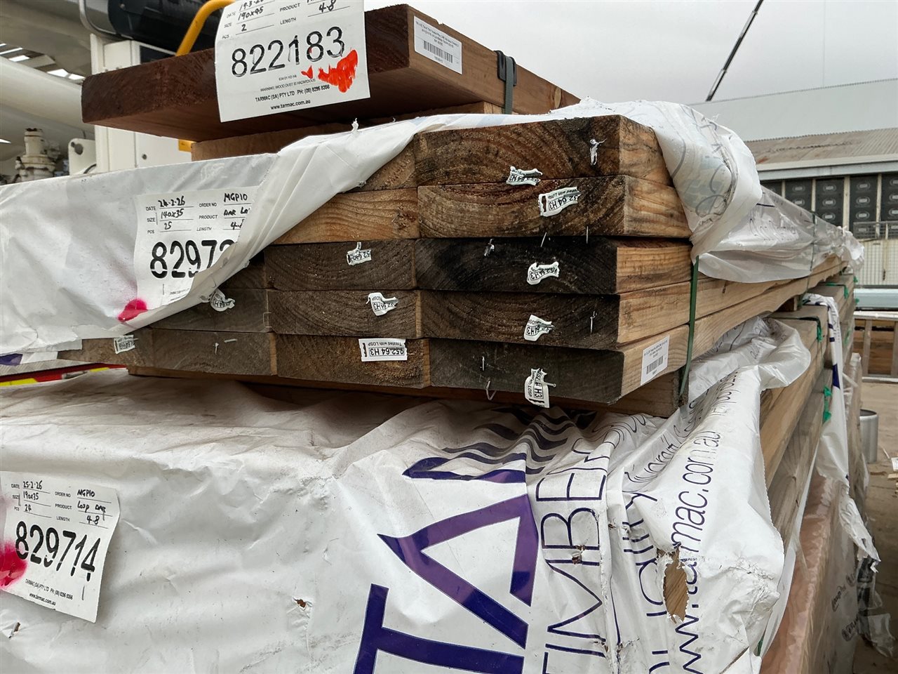 140 x 35, LOSP Treated Pine, MGP10, DAR, 25 pcs @ 4.8 M, 120 Lin Metres Total Pk 829732