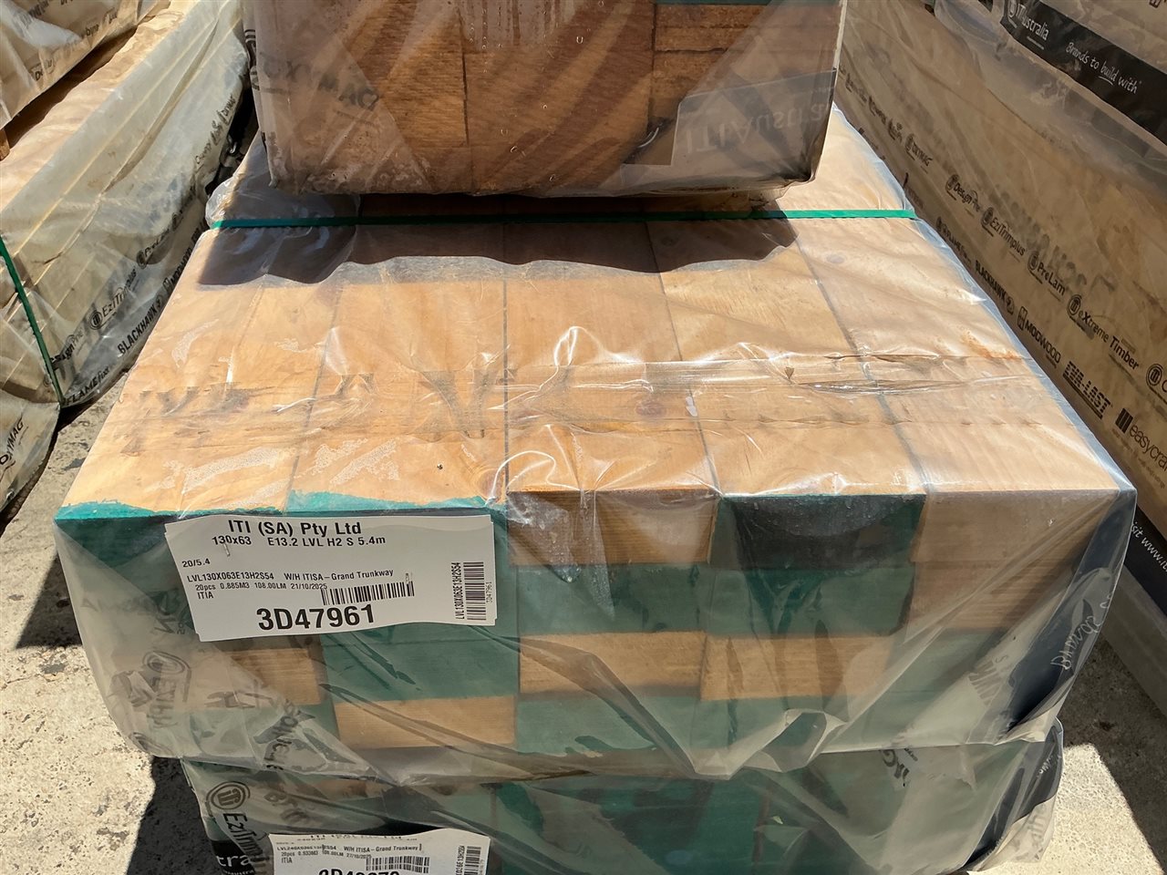LVL Pack - 130 x 63 - E13.2 - H2 S - 20 @ 5.4M.- 108 Lin Metres - Pack Number 3D47961