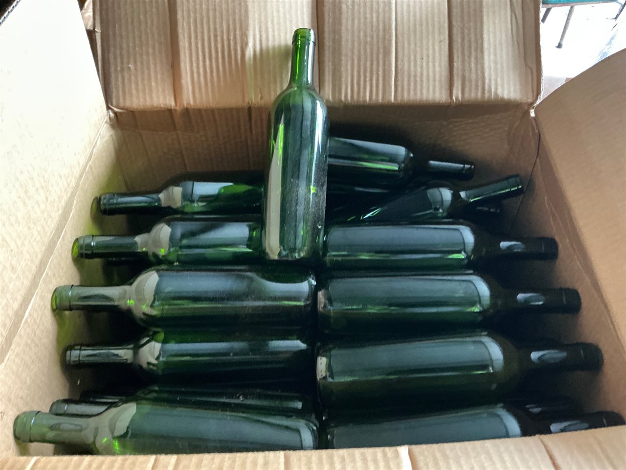 Wine Bottles -  Art On of Approx 100 (( Collect From Modbury )