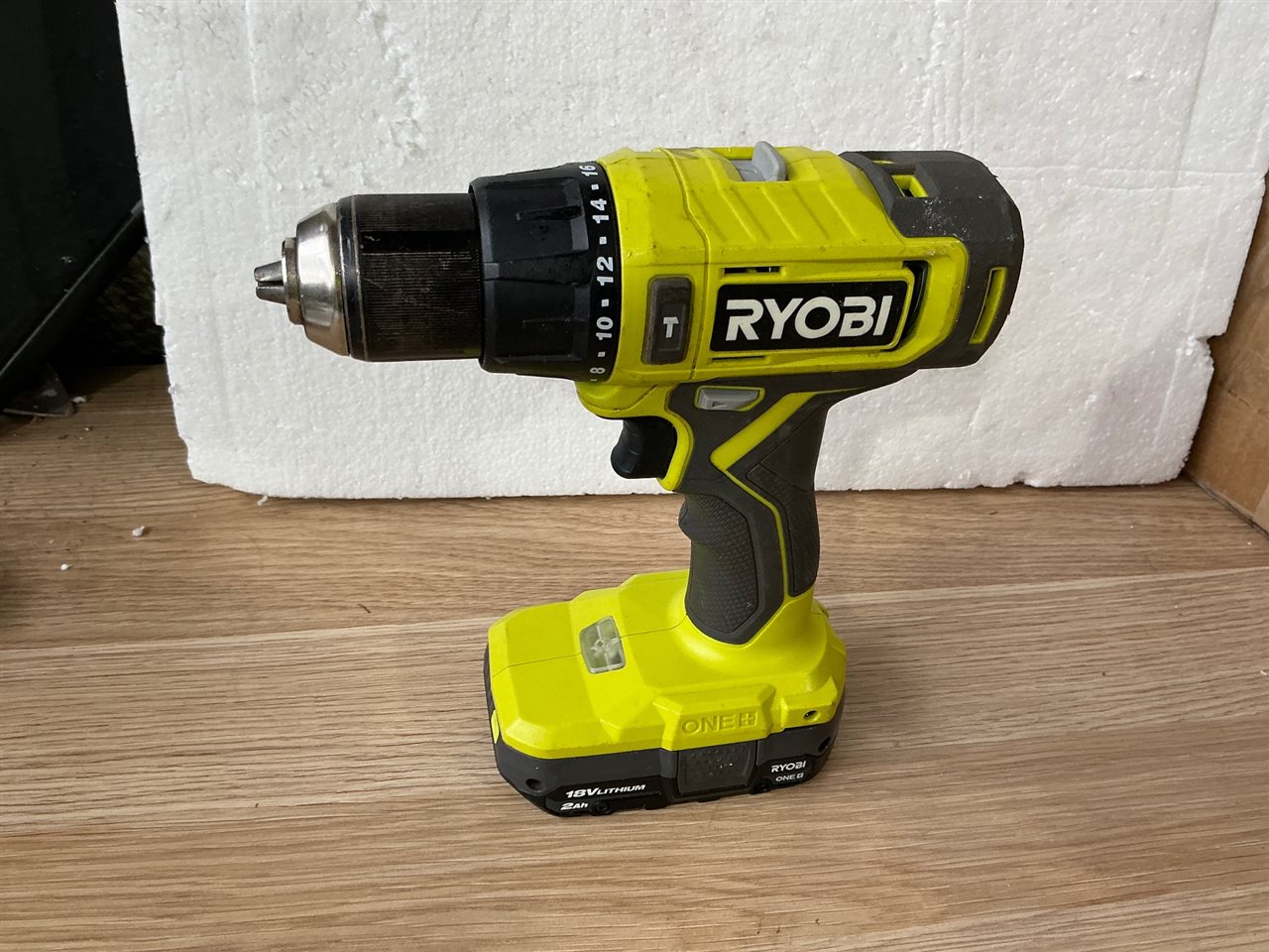 Ryobi 18 V. Cordless RPD18 Drill and 2 Ah Battery
