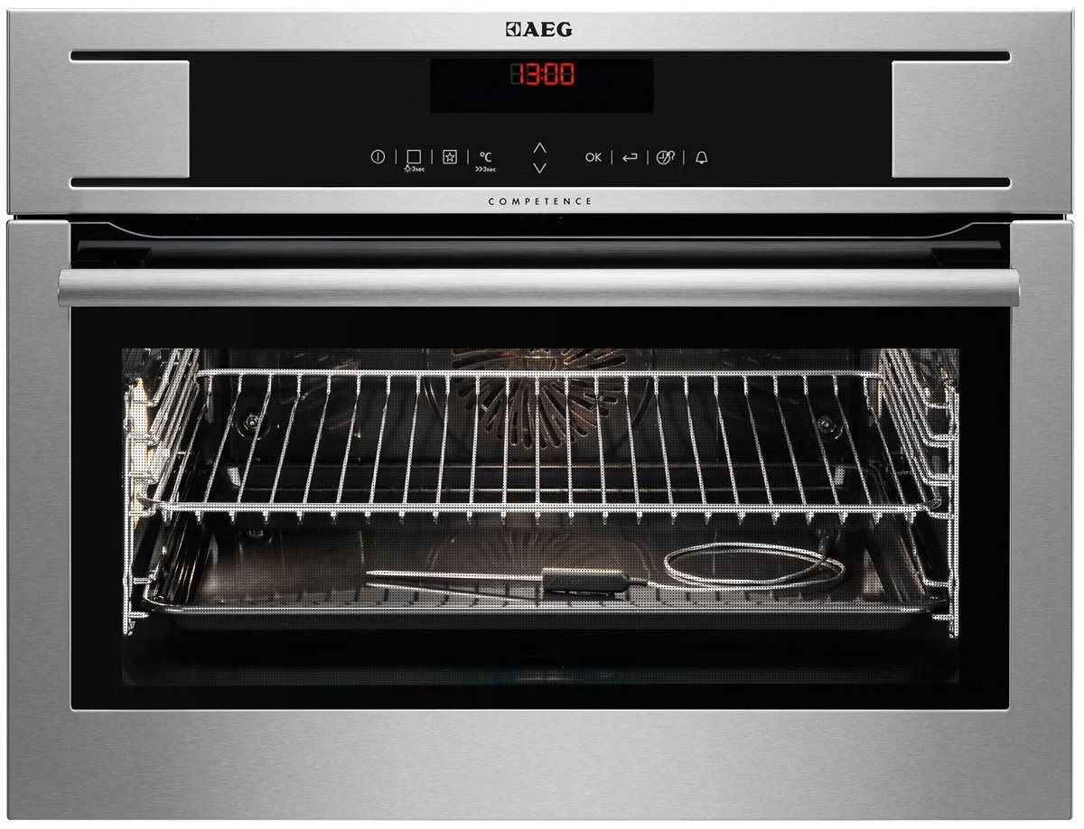 AEG KP8404001M — 45cm 20 Function Pyroluxe™ Oven RRP $2,999