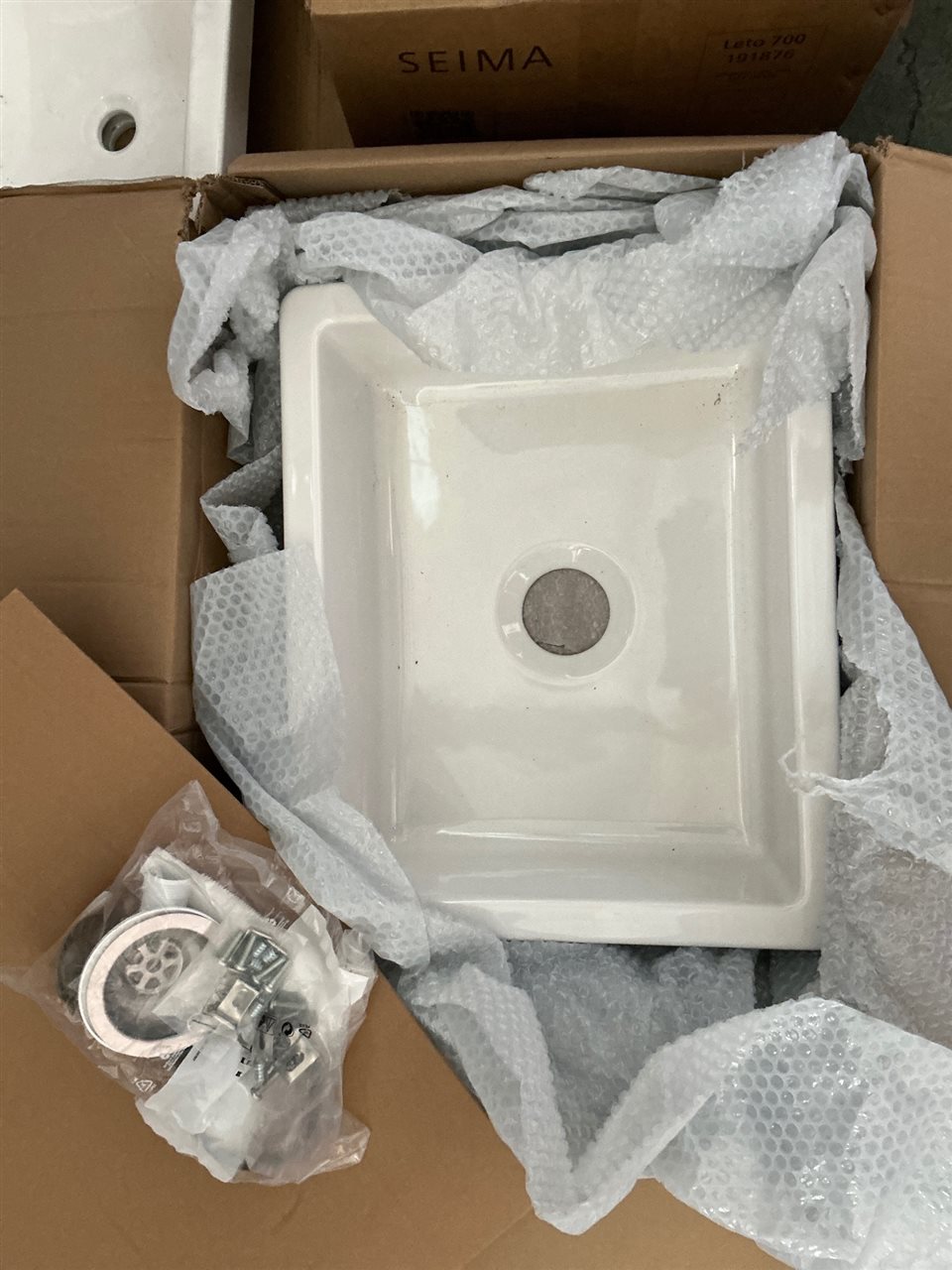 Seima ODESSA 560 Ceramic Sink, 0T NOF Dual mount, 1B White Gloss, RRP $770