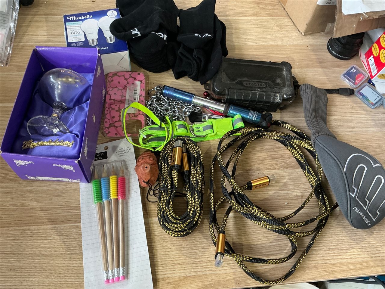 Mixed Goods - Bonds Socks , HDMi Cables etc.