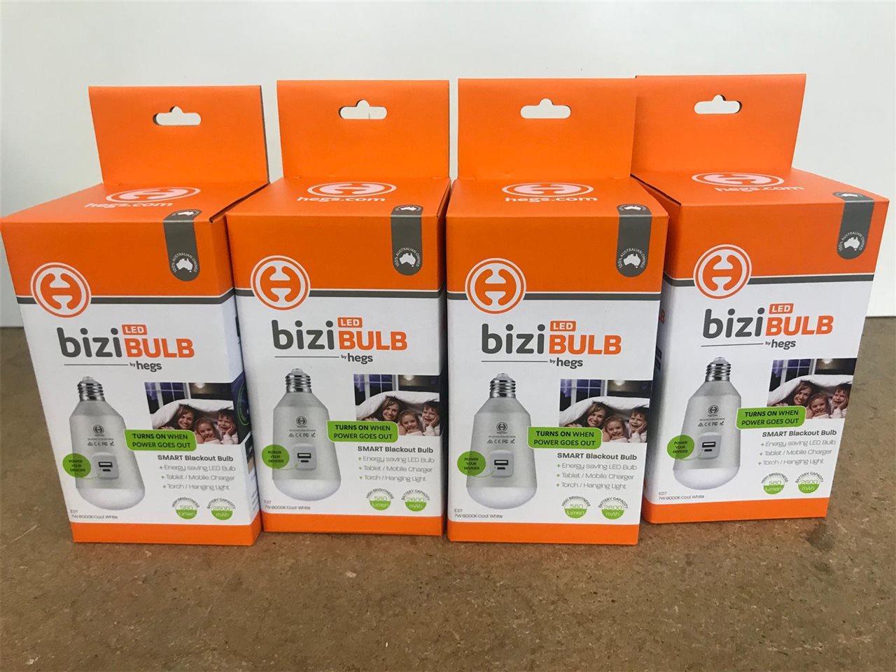 Quantity of 4 Bizi LED Bulbs Smart Blackout Bulb - Can Be Used As A Torch ES27-154mm Cool White Inbuilt Backup Battery 2600 mAh 560 Lumen Light New In Box