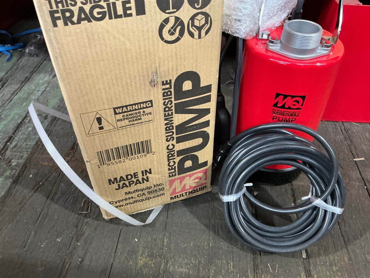 Submersible Water Pump Multiquip ST2037F 50mm / 2 Inch Outlet, 115V
