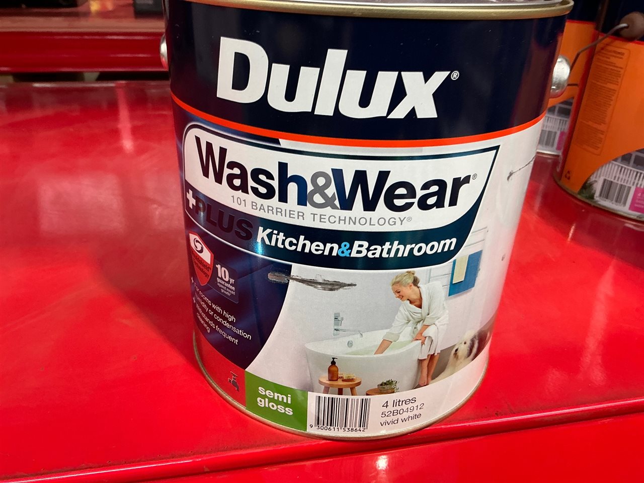 Dulux Wash & Wear -Kitchen / Bathroom - Semi Gloss Vivid  White - 4 Litre