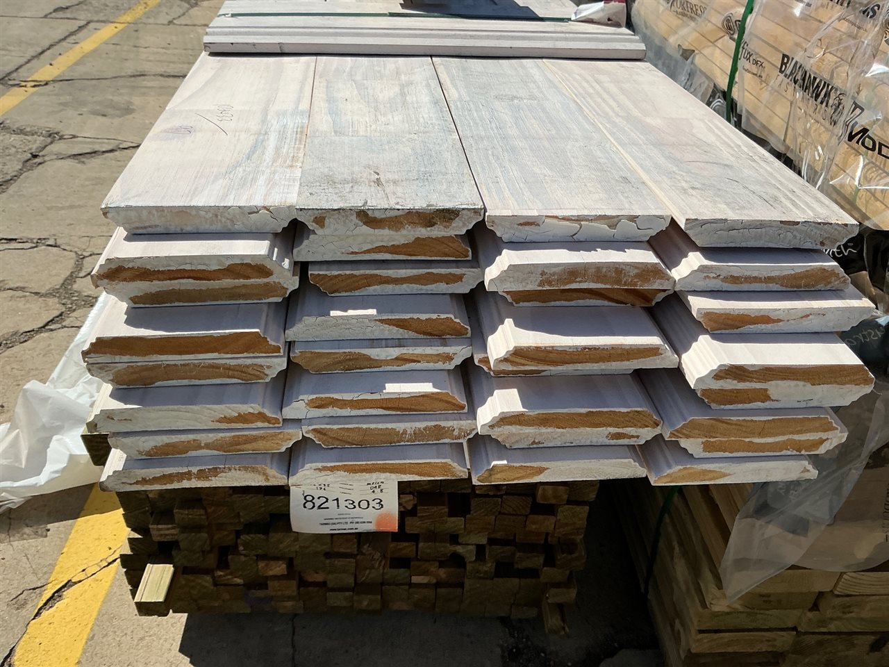 115 x 18, Primed Pine, FJ Moulding, 32 Pcs @ 5.4 M, 172.8 Lin Metres Total PK# GW640972