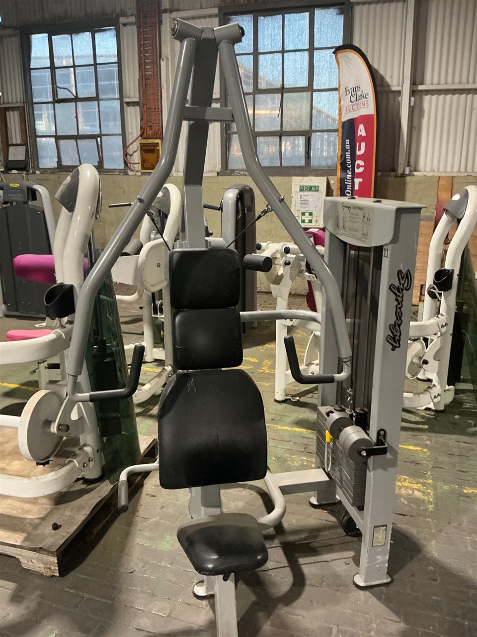Calgym Synergy Chest Press - Pin Loaded Commercial Strength Machine