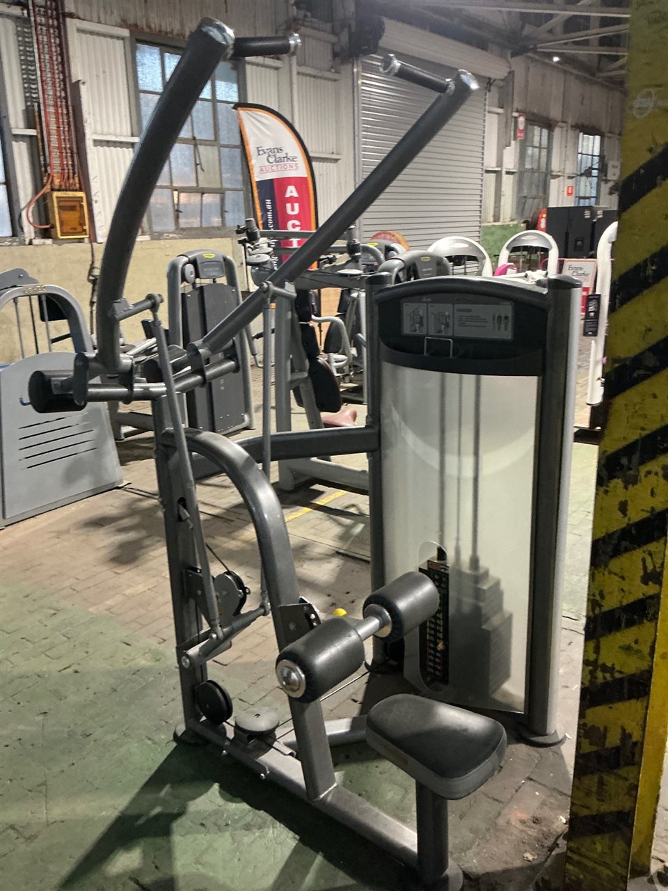 Healthstream ULT9002 Lat Pulldown - Pin Loaded Strength Machine