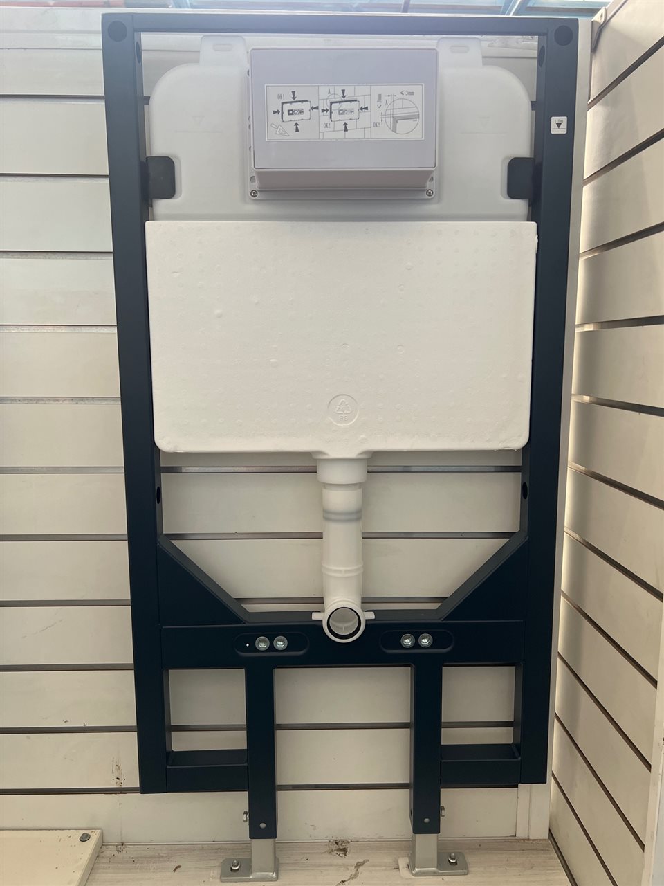R&T Concealed Cistern/Tank with Stainless Steel 304 Flush Button to Suit Excelsior Domus Wall Hung Toilet Model Ex-Whp-01