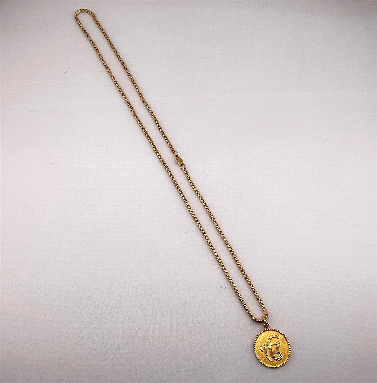 22ct Yellow Gold Pendant & Chain