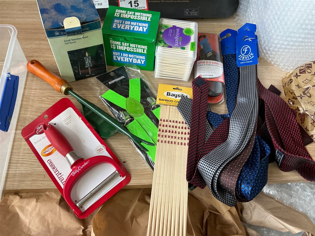 Quantity of Mixed Goods and Ties