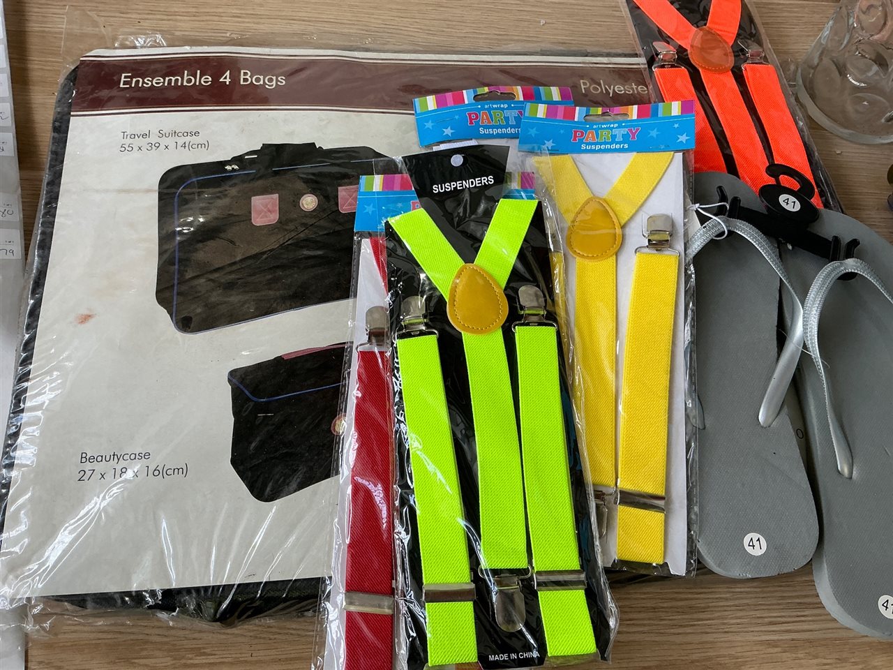 Ensemble Bags , , 6 Suspenders and Pair of Thongs