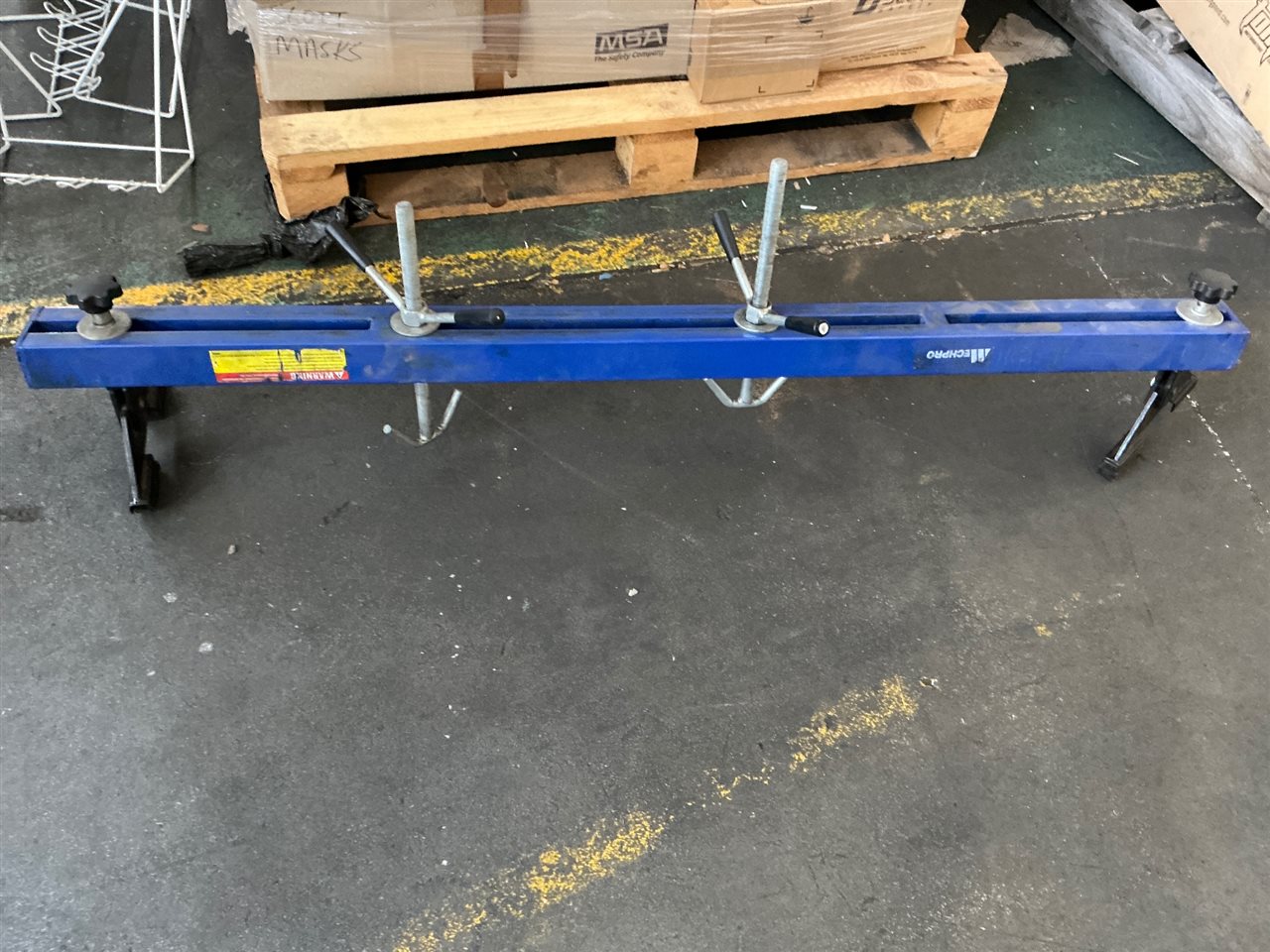 MECHPRO Engine Support Bar - Twin Hook