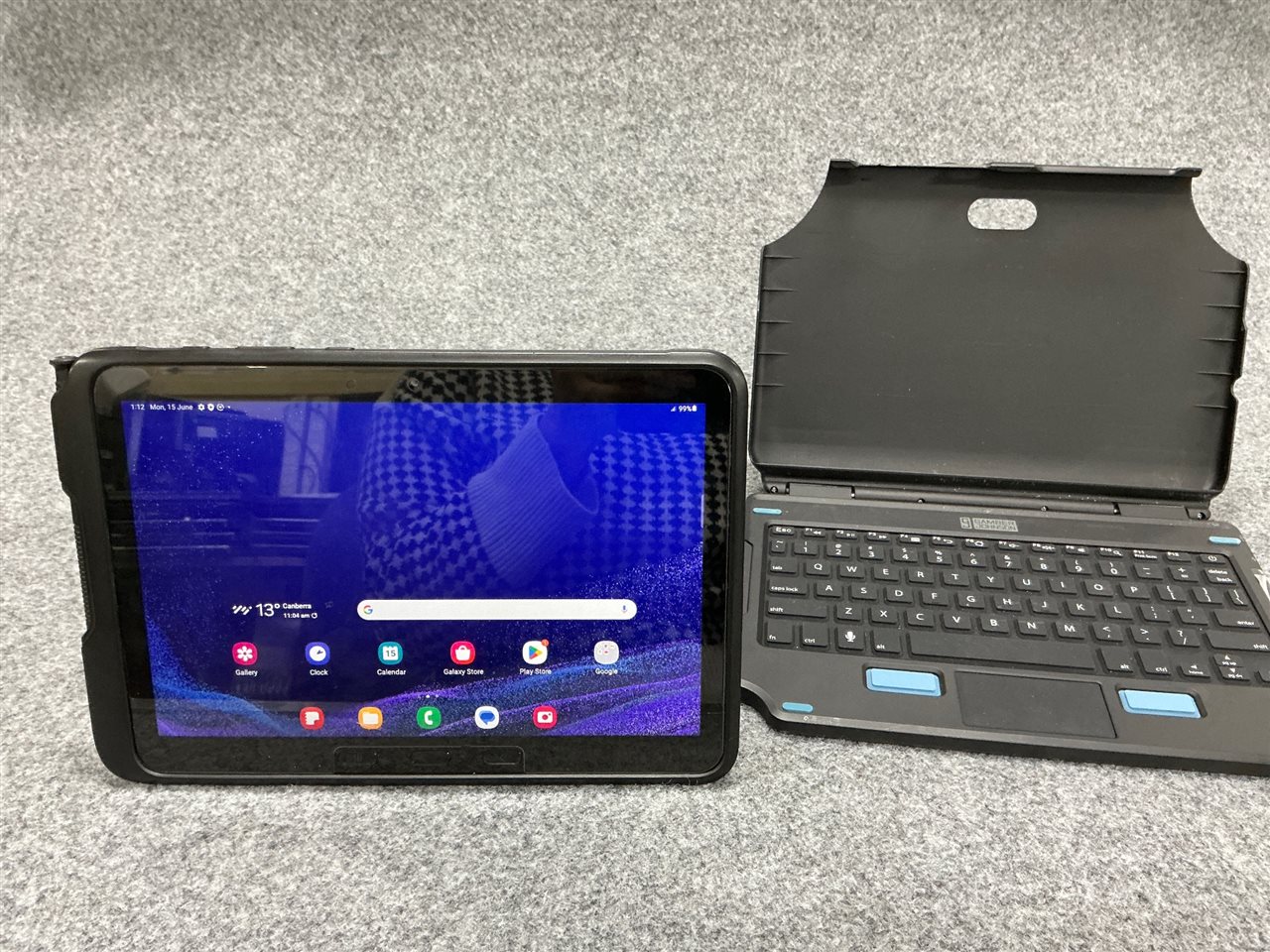 Tablet, Samsung Galaxy Tab Active4 Pro 5G, 128 GB, Black, Appears to Function