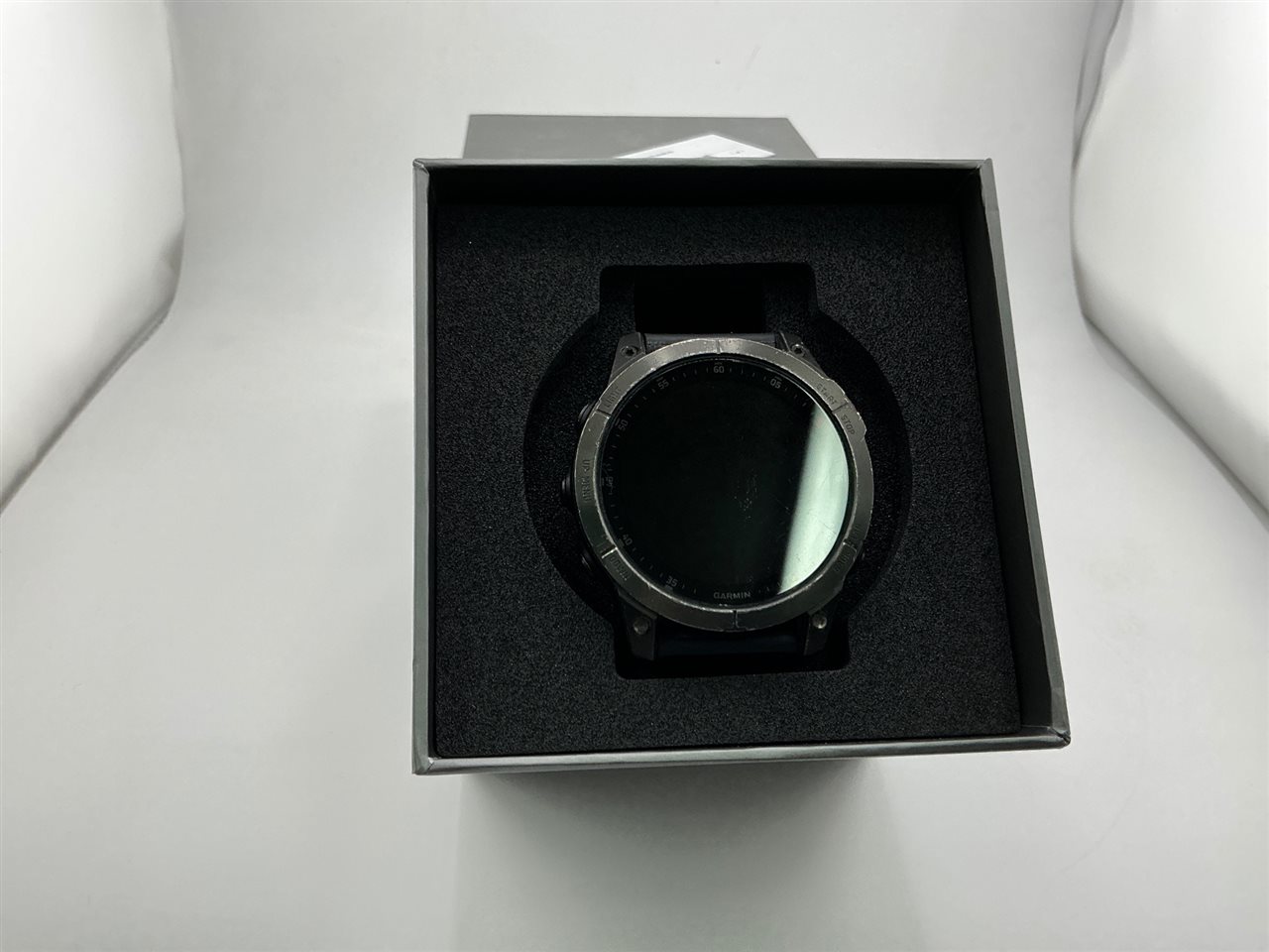Garmin Epix Gen 2 Sapphire Titanium Smartwatch