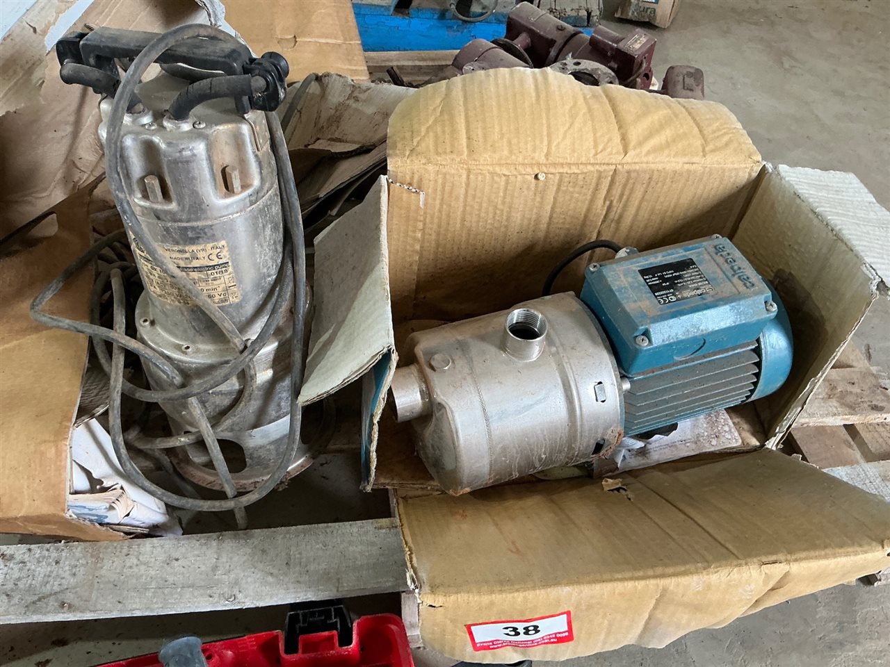 Submersible Electric Pump and Stainless Steel  Elec. Pump  (Collect From Penfield  Gardens )