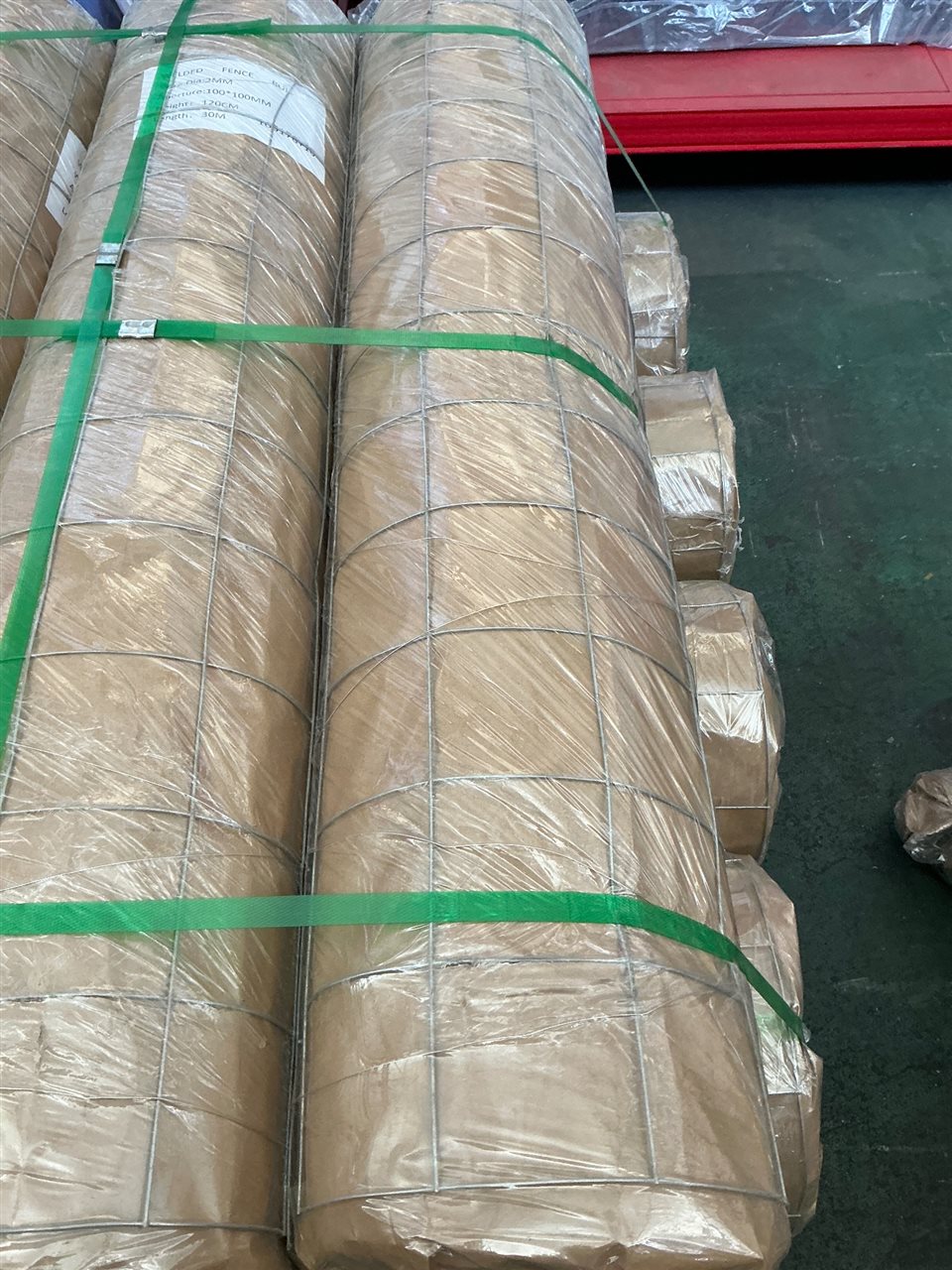 General Purpose Mesh, Square Wire, Galvanised, 100mm x 100mm, 1200m x 30m Roll, 2mm Diameter IRP $200