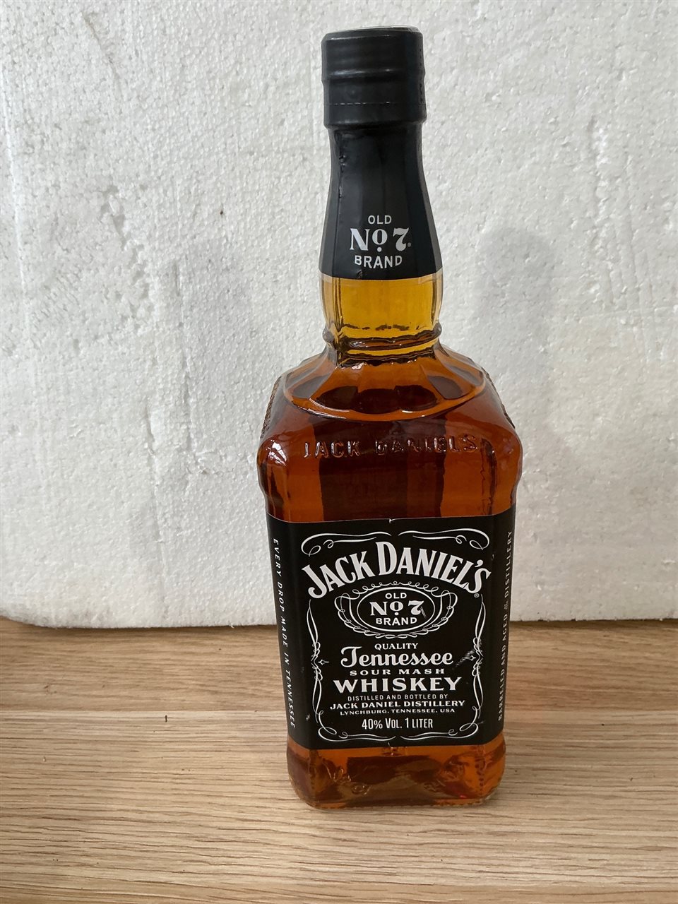 Jack Daniels  Tennessee Whiskey 1 Litre