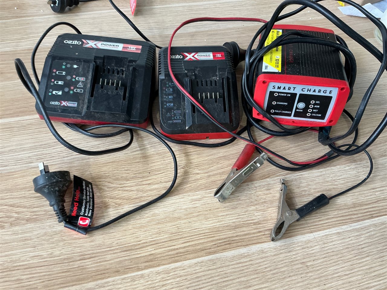 Ozito  18 V Battery Chargers x 2 and 12. Volt  Smart Charger