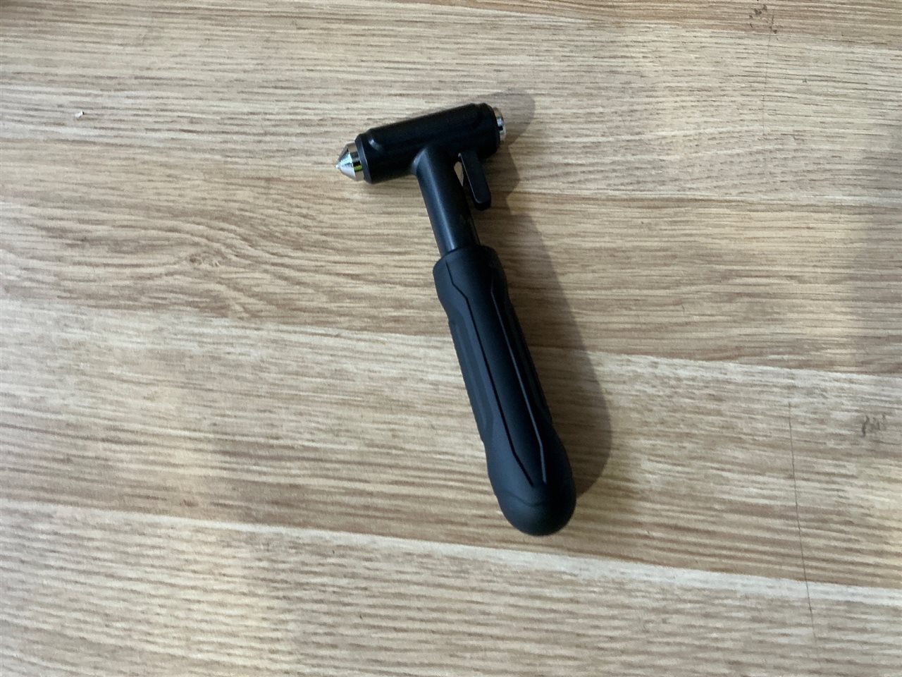 Emergency Breakout Hammer