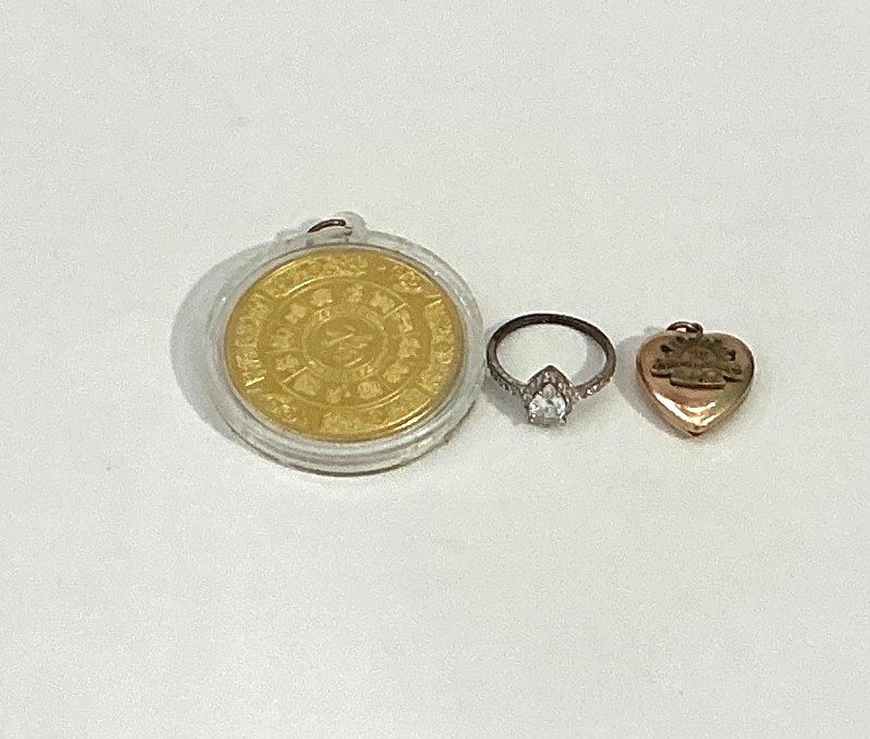 Costume Jewellery - Ring, Locket / Pendant & Replica Chinese Medallion
