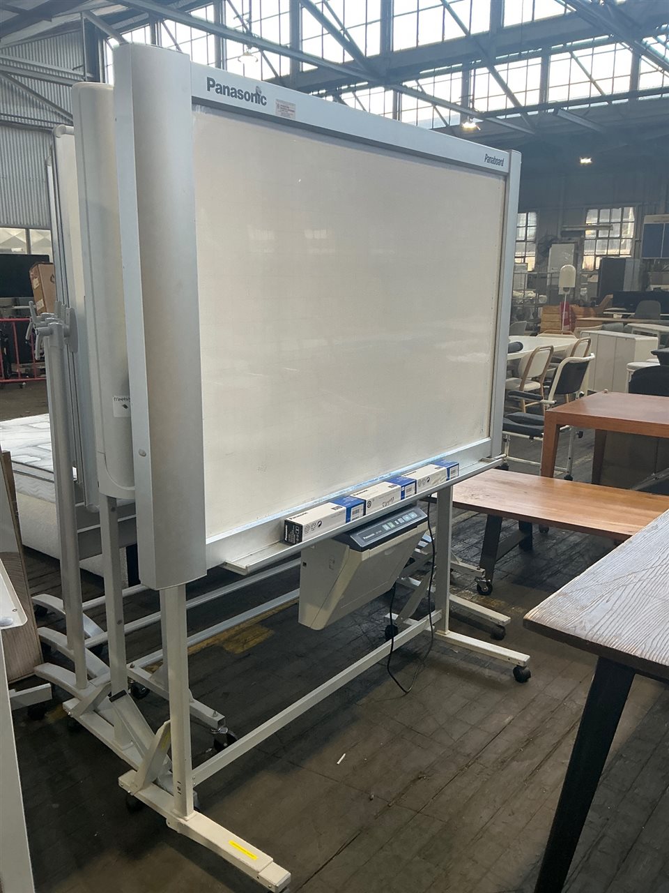 Panasonic Panaboard, UB-7325, Electronic Whiteboard, W1600 x H1800