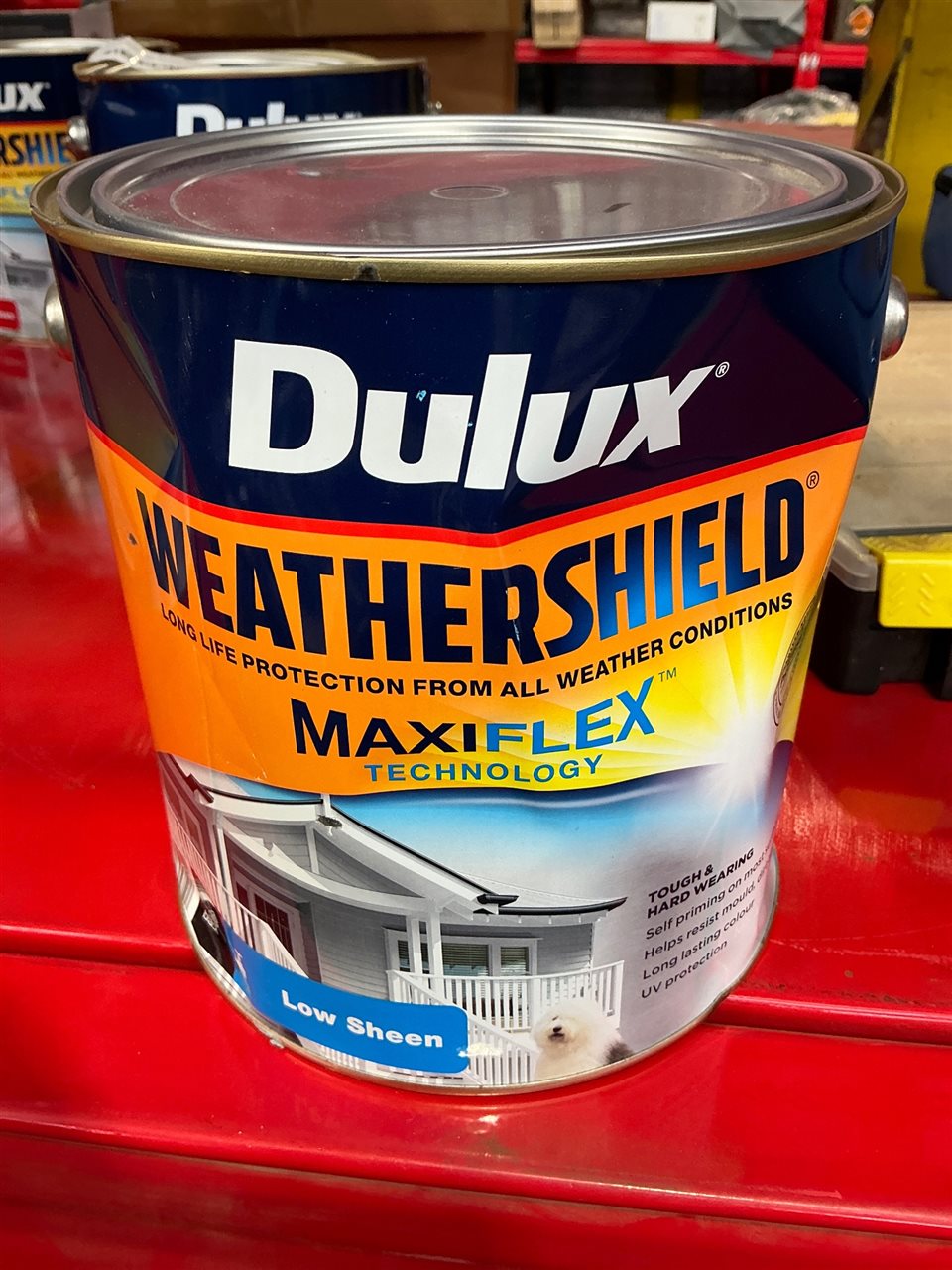 Dulux Weather Shield -Low Sheen -Black -4 Litre