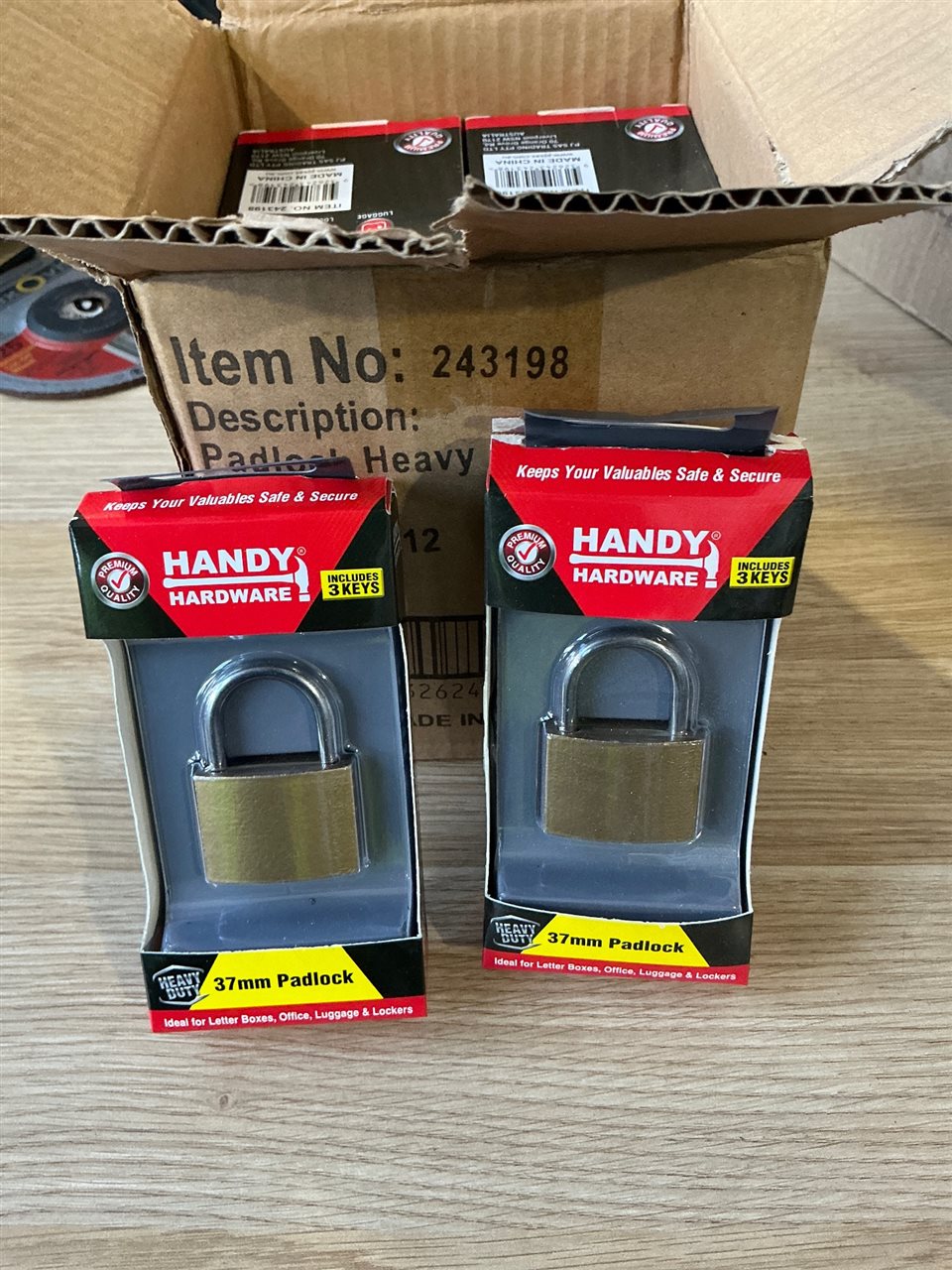 Padlocks 37 mm  Quantity of 12