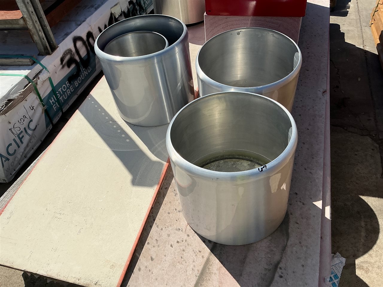 Aluminium Round  Pots - 400  x 400 mm H - Quantity of 3