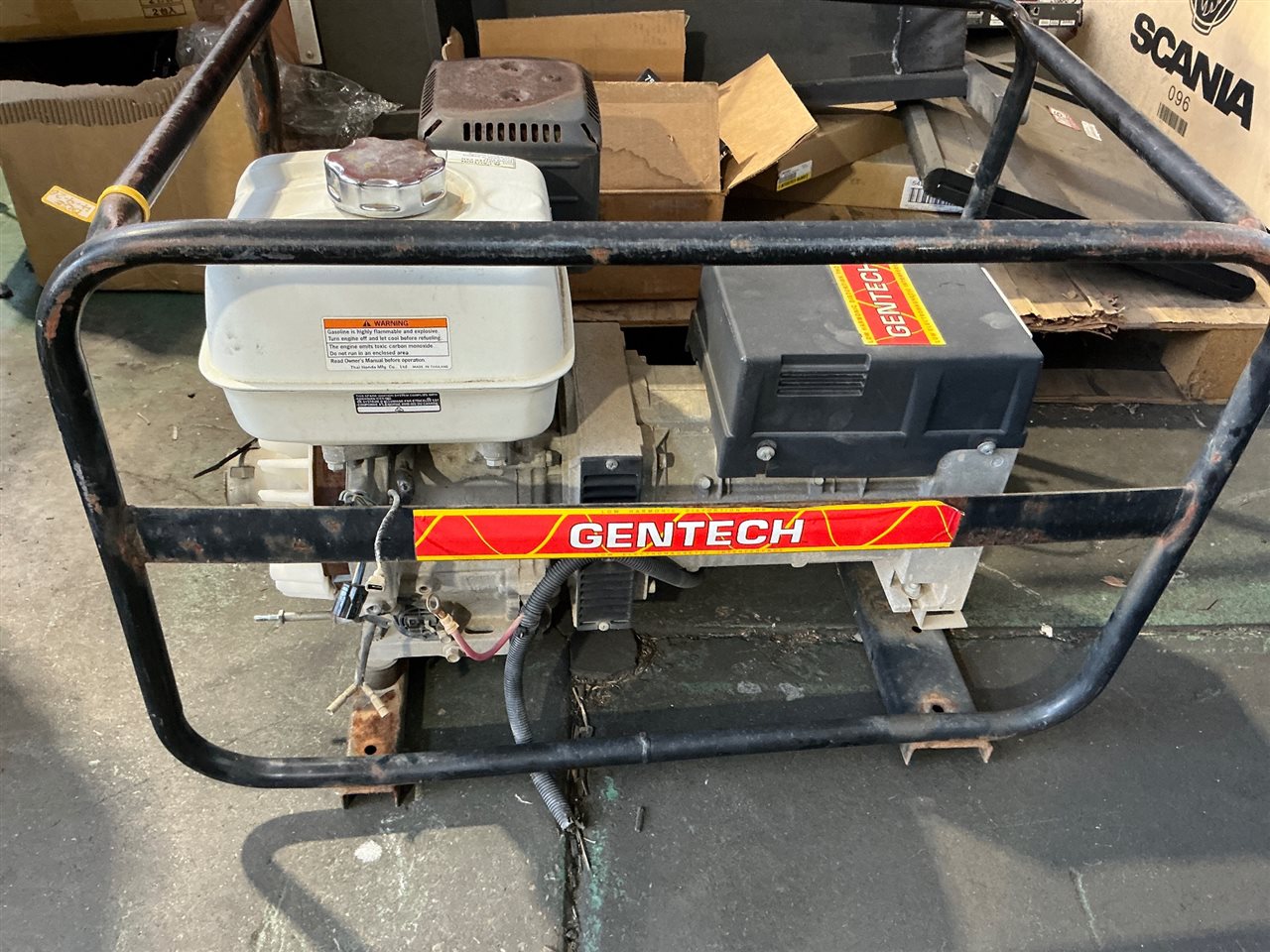 Gentech Generator -Missing Parts - Sold For Parts / Scrap Only - Thumbnail