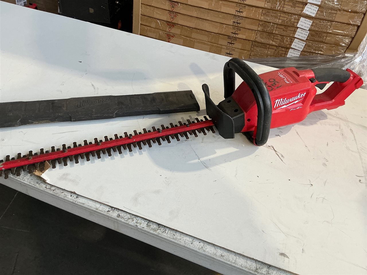 Milwaukee Cordless 18 V Hedge Trimmer - Appears to Function -No Battery