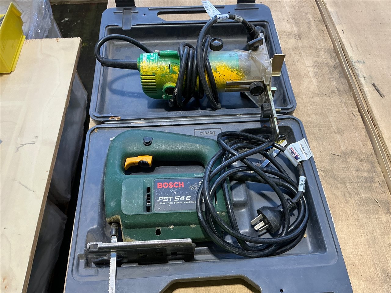 Bosch Electric Jigsaw and A Hitachi Router Trimmer - Not Tested