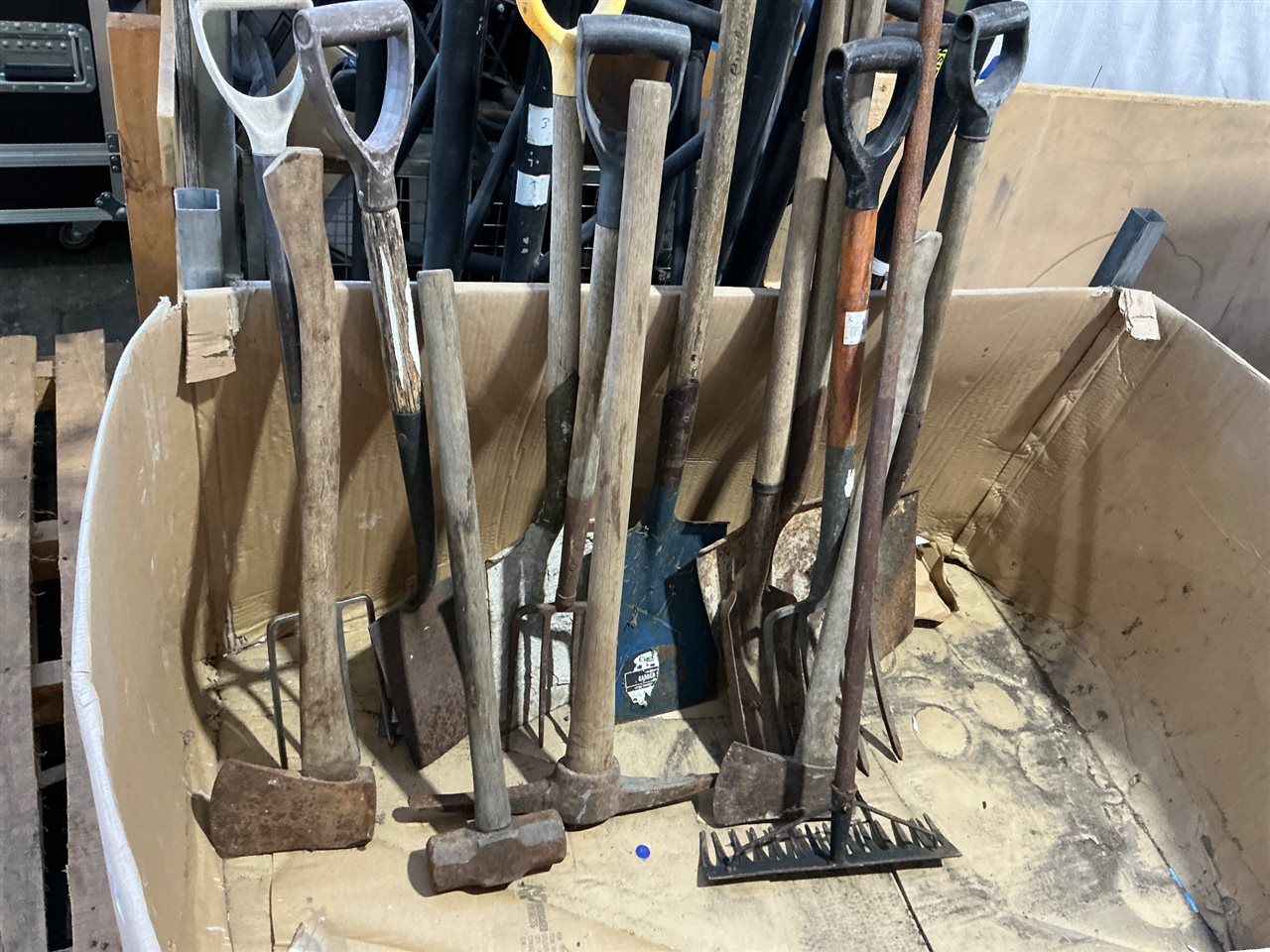 Quantity of Garden Tools