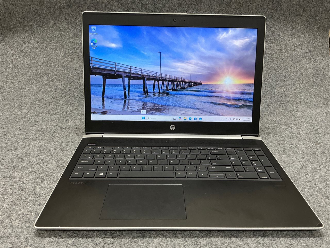 HP ProBook 450 G5 - Intel Core i5-8250U CPU, 8 GB RAM, 500GB HDD with Adapter