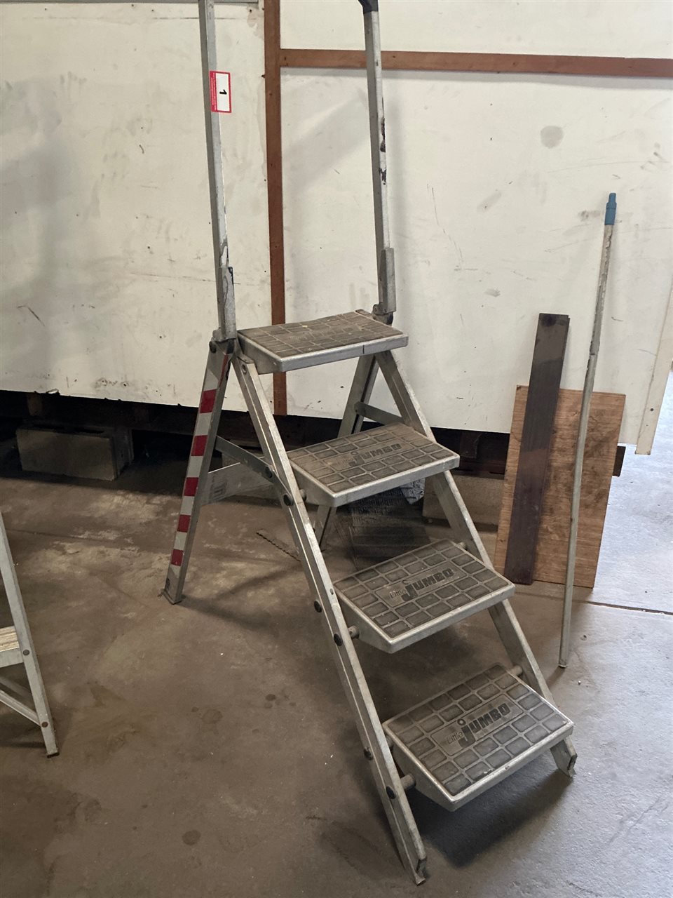 Step Ladder Approx 930mm High (Located At Wingfield)