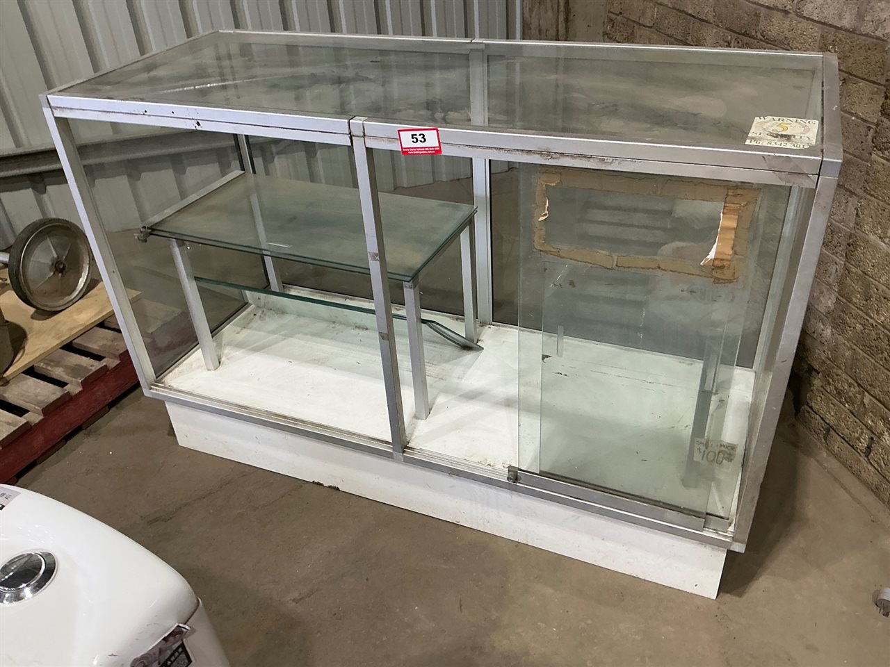 Display Case 1610mm W x 600mm D x 1000mm H (Located at Wingfield)
