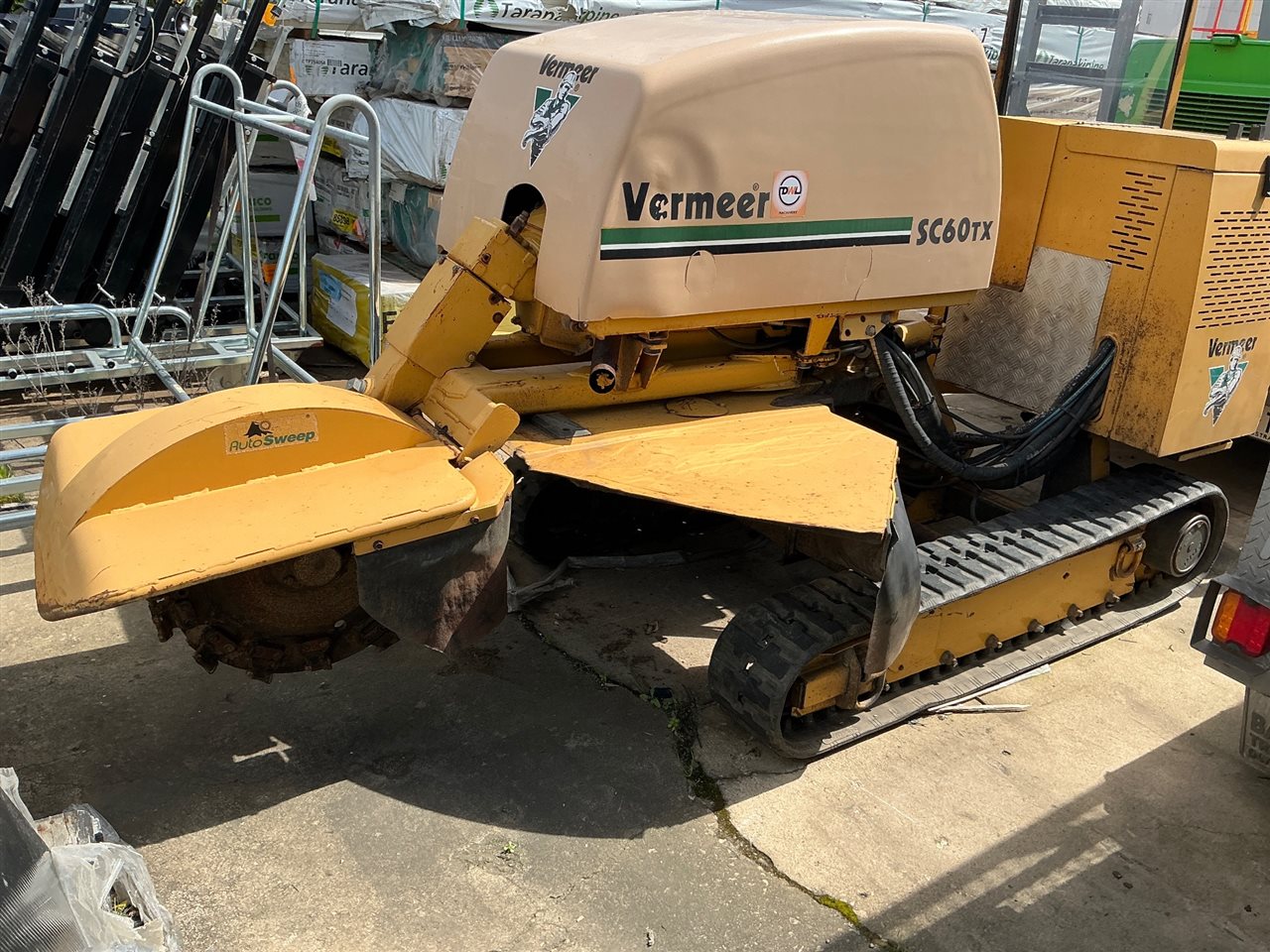 Vermeer SC60TX Stump Grinder-60Hp. Diesel - Rubber Tracked - Auto Sweep -  133 Hours Showing Thumbnail