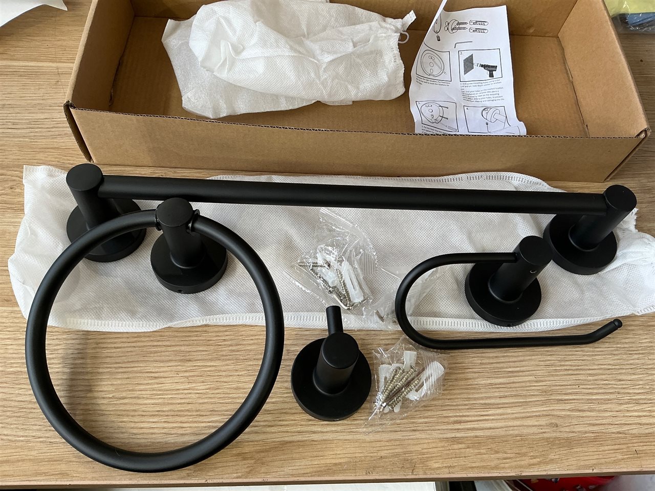 Bathroom Set -Black - includes Towel Ring , 400 mm Towel Rail -Robe Hook ,and T/ P Roll Holder - sold per set