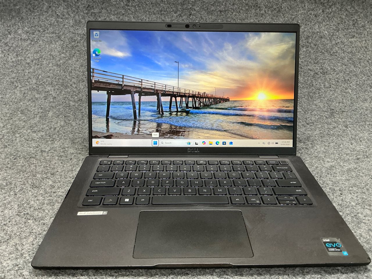 Dell Latitude 7420 - Intel Core i7-1185G7, 32 GB RAM, 512GB NVMe SSD with Adapter