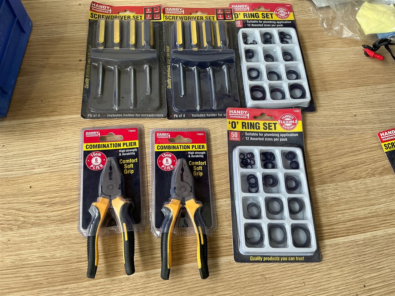 Screwdriver Sets , 2 Combination Pliers and 2  O-ring Sets