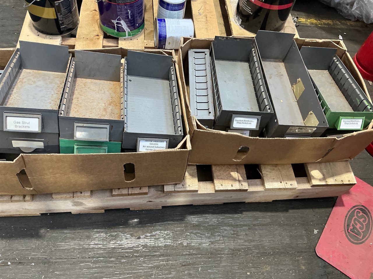 Quantity of Steel Parts  Drawers -2 Cartons