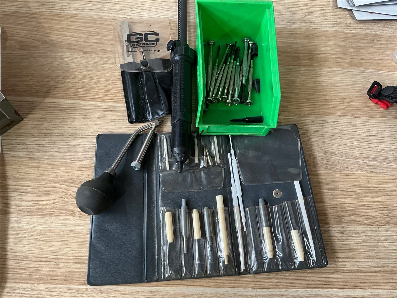 Precision Screwdrivers, Solder Remover, etc