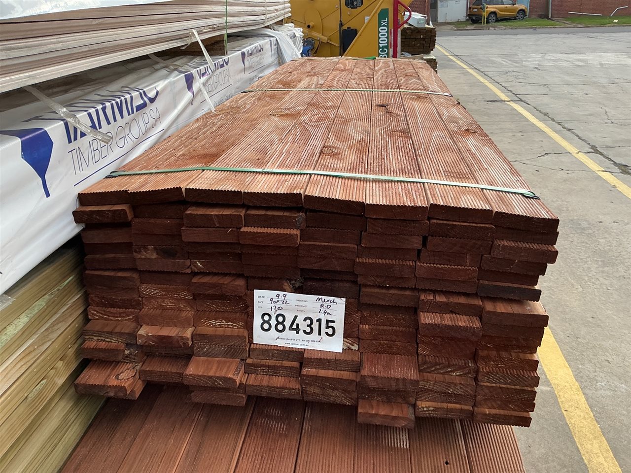 90 x 22, Tinted Pine, Merch Decking, 120 pcs @ 2.4 M, 288 Lin Metres Total Pk 884315