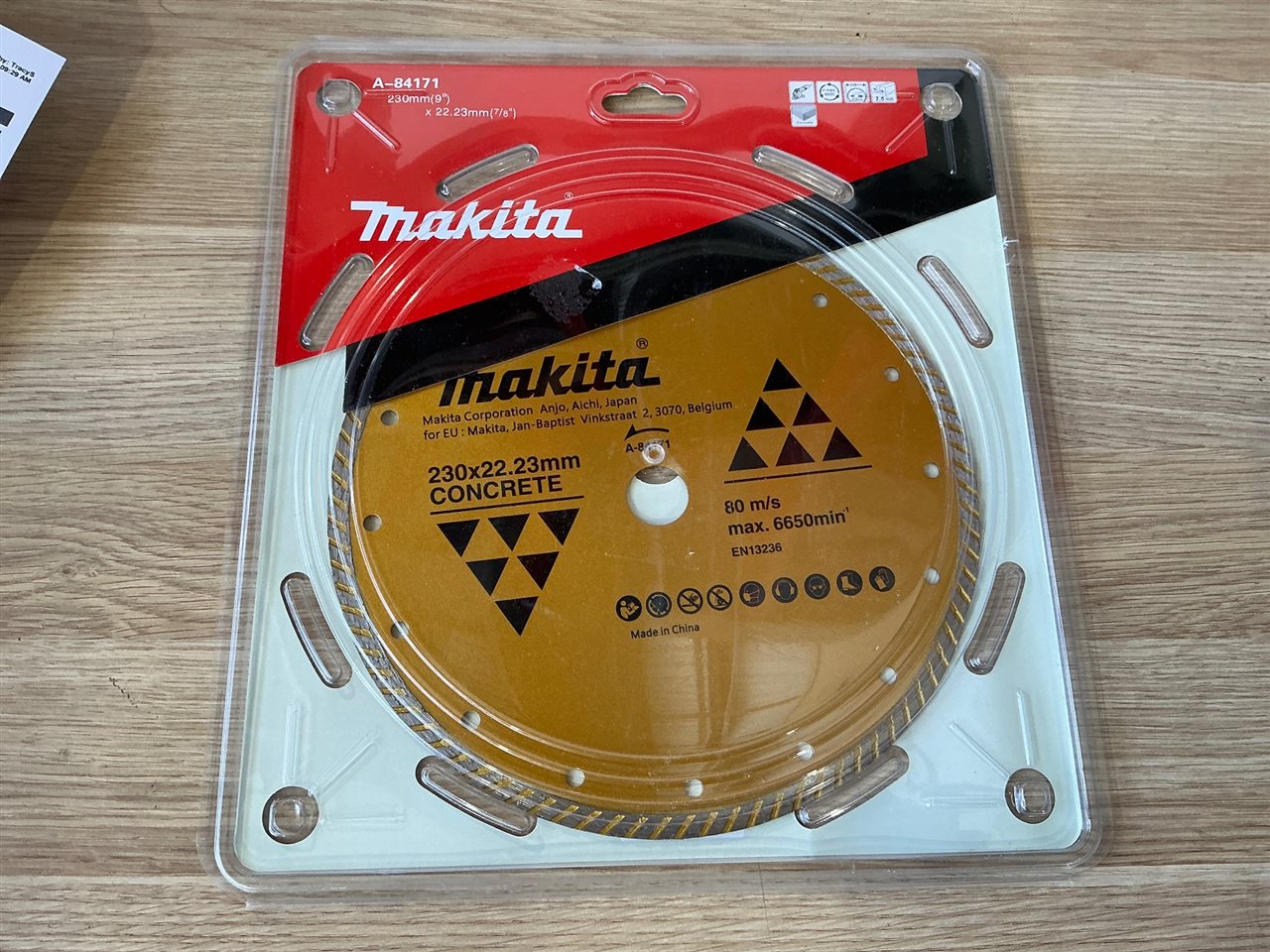 MAKITA Circular Concrete Saw Blade - 230 mm x 22.23  -